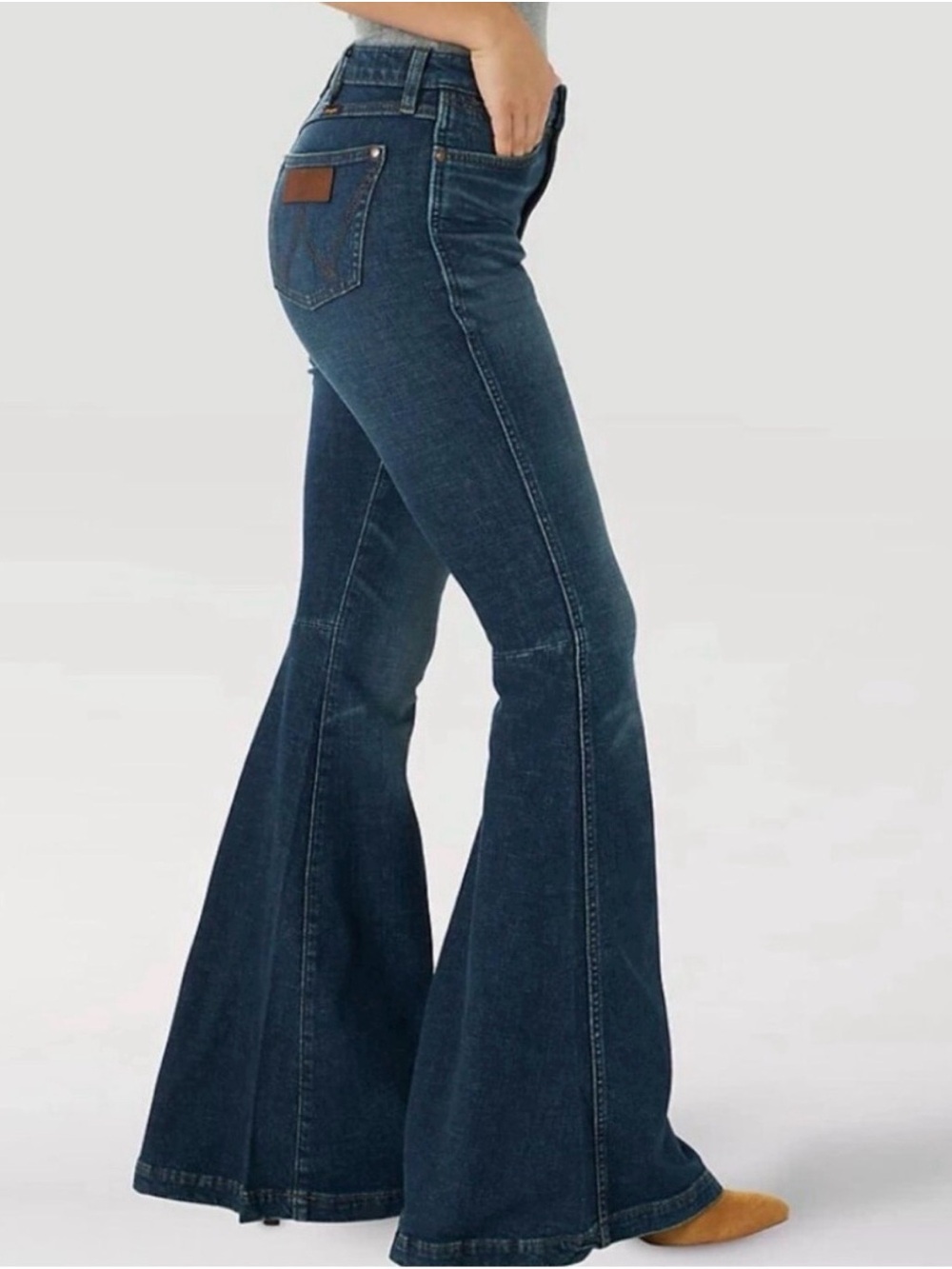 Wrangler Women's Flare Jeans
